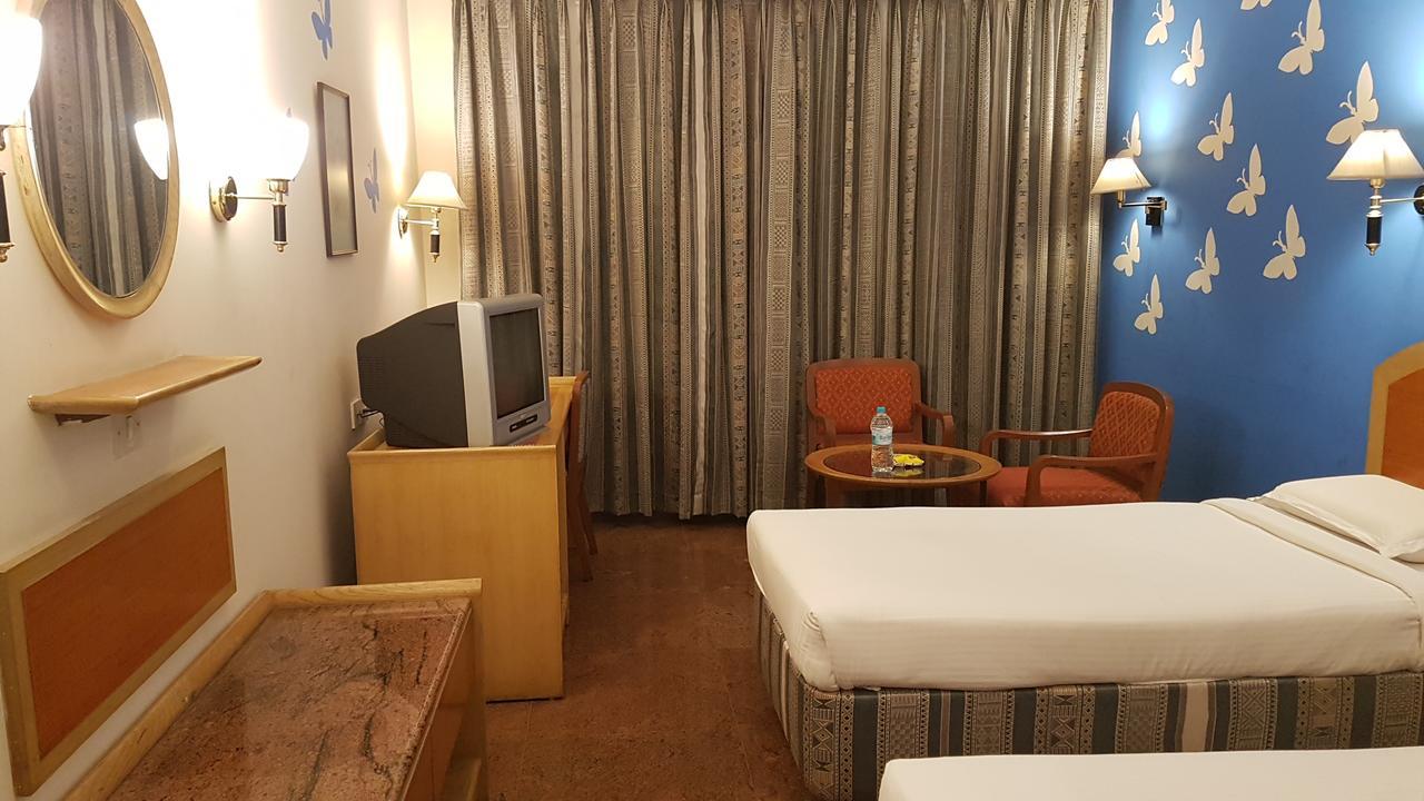 Kamat Lingapur Hotel Hyderabad Exterior foto