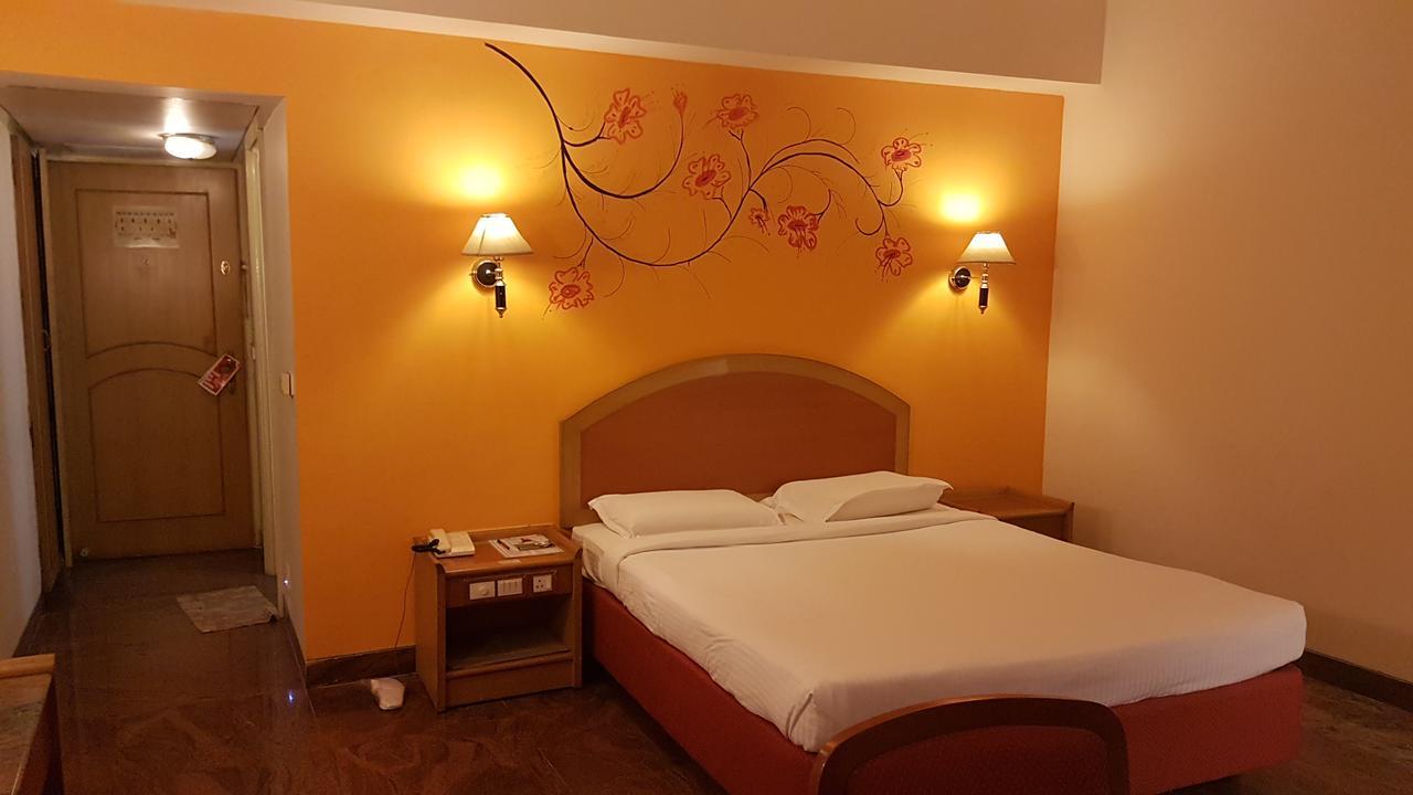 Kamat Lingapur Hotel Hyderabad Exterior foto